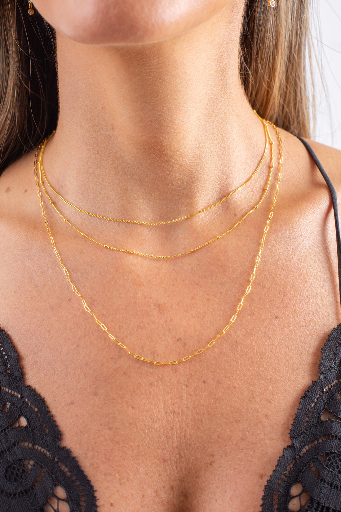 Collar Elara